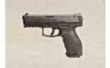 Heckler & Koch ~ VP 9B ~ 9mm Luger - 2 of 2