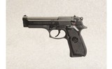 Beretta ~ 92FS/96FS Combo ~ 9 mm ~ .40 S&W - 2 of 3