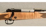 Winchester ~ Model 70 Super Grade Maple ~ 7 mm Remington Magnum - 3 of 9