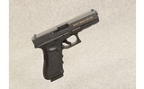 Glock ~ Model 17 ~ 9 mm Luger - 1 of 2