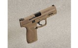 Smith & Wesson ~ M&P M2.0 ~ 9 mm - 1 of 2