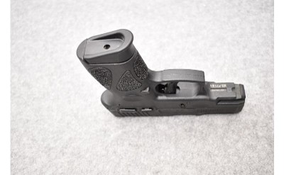 Taurus ~ Model: G2C ~ .9mm Luger - Image 2 of 4