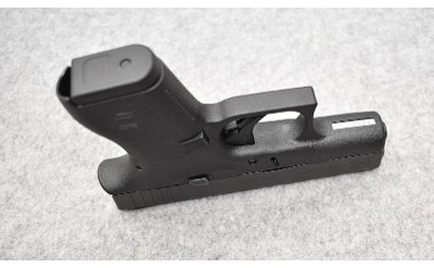 Glock ~ Model: 42 ~ .380 ACP - Image 3 of 4