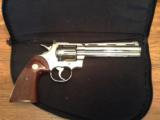 Colt Python.357 MAG.6 INCH - 2 of 14