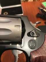 Smith & Wesson Model 327 .357 Magnum 8-shot PD-Airlite Sc - 4 of 7