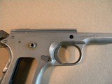 Remington Rand
M 1911 A1 - 8 of 11