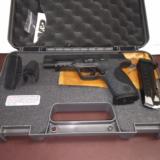 Smith & Weson - 9mm - M&P Pro Core / Apex Aluminum Forward Set Sears & Trigger Kit / Talon Grips - 1 of 3