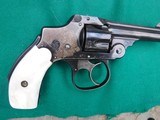 Smith & Wesson Saftey Hammerless - 32 s & w cartridge - 3 inch barrel - 4 of 11