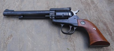 RUGER NEW MODEL SUPER SINGLE SIX - .22 WRM / .22LR - 6 1/2