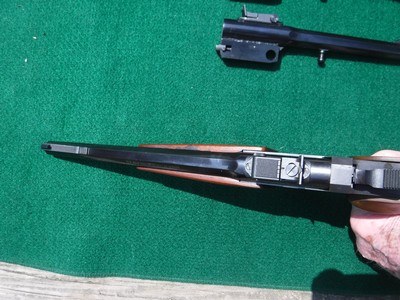 THOMPSON CENTER CONTENDER - SINGLE SHOT PISTOL -THREE OCTOGON BARRELS - 9 7/8