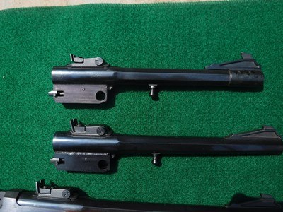 THOMPSON CENTER CONTENDER - SINGLE SHOT PISTOL -THREE OCTOGON BARRELS - 9 7/8