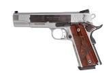 Smith & Wesson SW1911 .45 ACP - 3 of 4