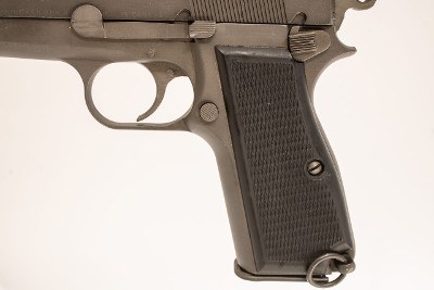 INGLIS BROWNING HI-POWER 9MM - Image 8 of 9