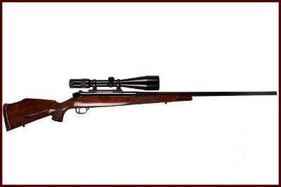 WEATHERBY MARK V DELUXE 300WBY - Image 1 of 4
