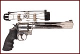 SMITH & WESSON 629-1 UNFLUTED 44MAG - Image 1 of 4