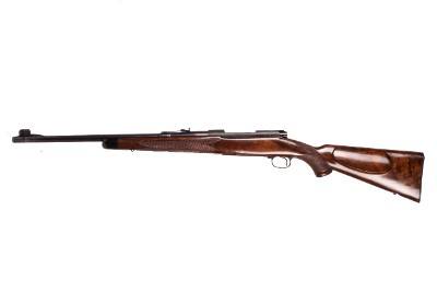 WINCHESTER 70 (PRE 64) SUPER GRADE 22 HORNET - Image 2 of 4