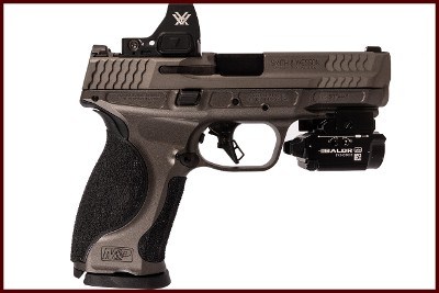 SMITH & WESSON M&P 2.0 METAL 9MM - Image 1 of 4