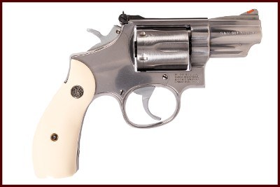SMITH & WESSON 66-2 357MAG - Image 1 of 4