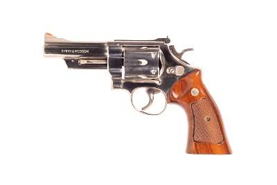 SMITH & WESSON 29-2 44MAG - Image 2 of 4