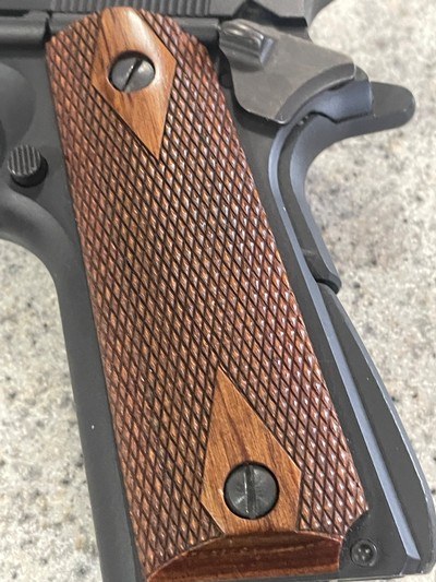 BROWNING 1911 22LR - Image 7 of 11