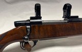 Weatherby Vanguard rifle, bolt action rifle in 30-06 caliber. Very good Condition, Made in Japan - 1 of 14