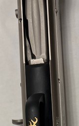 Browning Maxus 12 gauge semi- automatic shotgun, Lightly used, Original box, Great wood, 3" chamber - 10 of 15