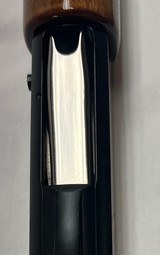 Winchester Model Super X 2 Ducks Unlimited 12 gauge semi auto Shotgun, 3