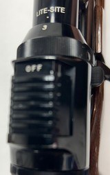 Weatherby Mark V rifle, 300 Weatherby magnum caliber, Mint Condition, South Gate, CA - 17 of 19