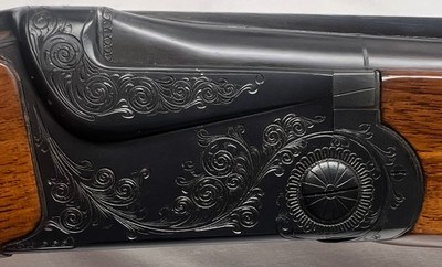 SKB/ Ithaca model 600, 12 gauge over/under Trap shotgun. Excellent Condition - Image 1 of 13