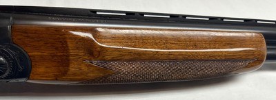 SKB/ Ithaca model 600, 12 gauge over/under Trap shotgun. Excellent Condition - Image 3 of 13