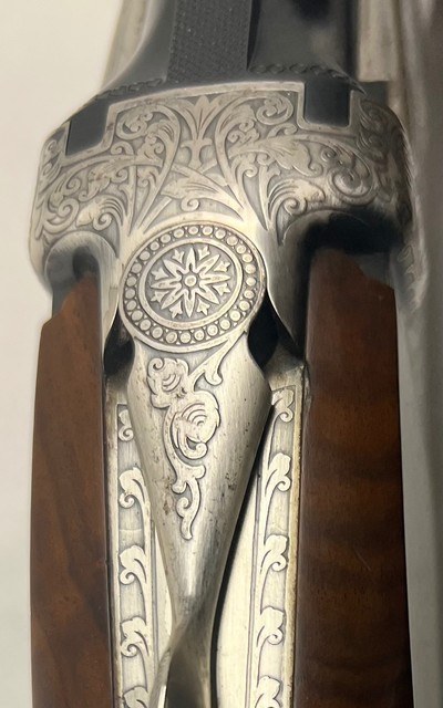 SKB/ Ithaca Model 600, 12-gauge Trap shotgun.32" BBL's Excellent Condition - Image 10 of 14