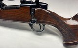 LEFT HANDED Weatherby German Mark V, in 300 Wby. Mag. caliber.  Magnificent rifle - Image 2 of 19