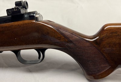 Browning T bolt rifle Grade II in 22 caliber. 98% Condition, Belgium made 1969 - Image 7 of 15