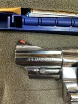 Smith and Wesson 629-8 3” ported .44 mag - 4 of 7