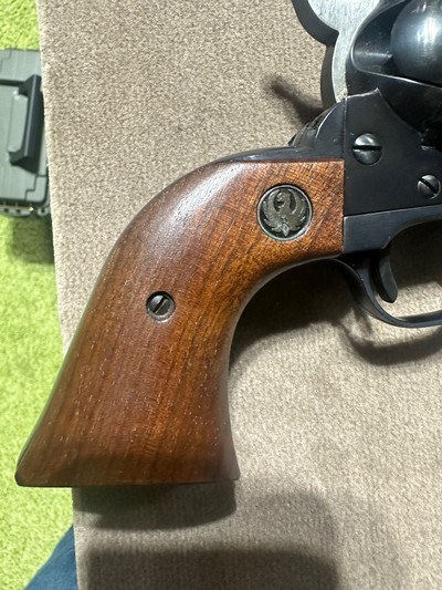 Ruger Blackhawk 3 screw conversion .357/9mm - Image 6 of 11