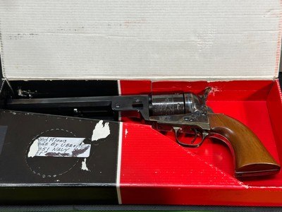 Traditions by Uberti 1851 colt navy - Image 1 of 2