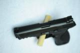 Smith & Wesson MP 40 - 7 of 14