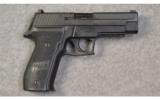 Sig Sauer P226 .40 Smith & Wesson - 1 of 2