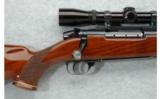 Weatherby Model Mark V .240 Magnum - 5 of 7