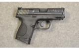 Smith & Wesson M&P 40c .40 Smith & Wesson - 1 of 2