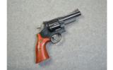 Smith & Wesson Model 29-3
.44 Magnum - 1 of 3