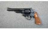 SMITH&WESSON
Model 28-2
.357 Magnum - 2 of 2