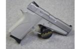 Smith&Wesson Model 3913 Lady Smith.9MM Para - 1 of 3