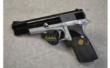 Browning Hi Power
9MM - 2 of 2
