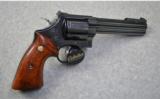 Smith&Wesson
Model 29-3
.44 Magnum - 1 of 2