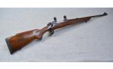 Winchester 70 Featherweight.243 WIN - 1 of 8