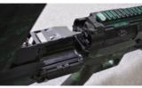 UTS15 Zombie Pump Shotgun
.12 Gauge - 7 of 7