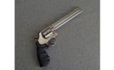 Smith & Wesson 629-6 Classic .44 Magnum - 1 of 2