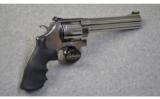 SMITH&WESSON Model 629-4
.44 Mag - 1 of 2