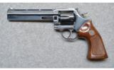 Dan Wesson Arms
.22 LR - 2 of 2